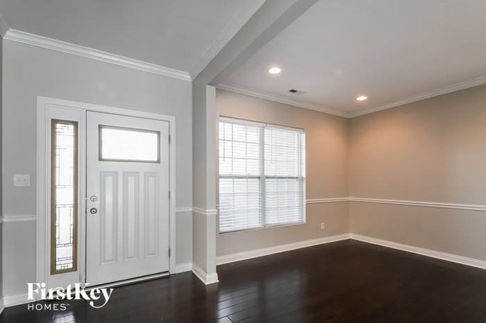 6358 Silver Leaf Dr - Photo 3 of 15