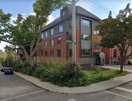 featured image of 70 Russell Avenue