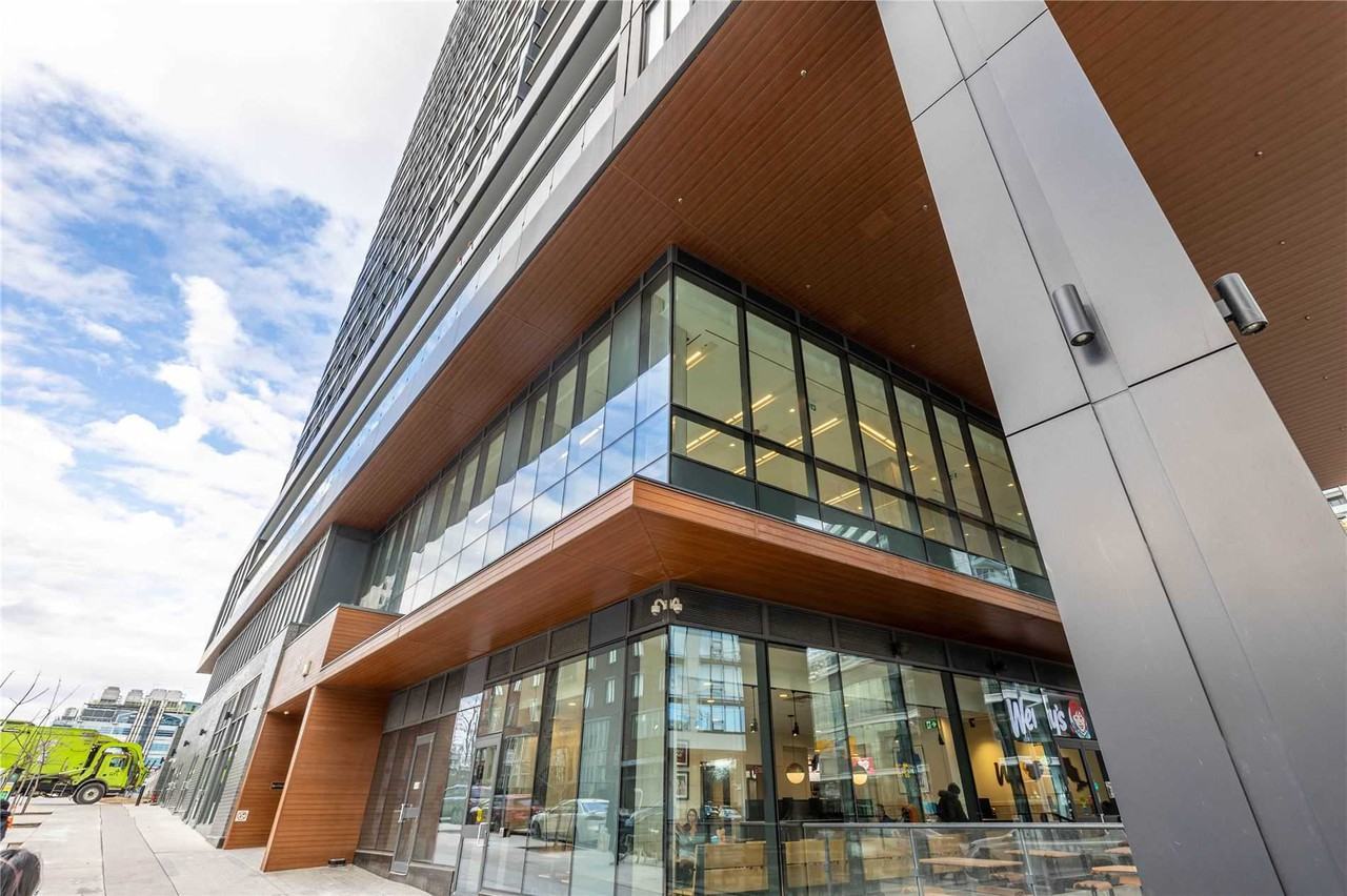 19 Western Battery Road #1918