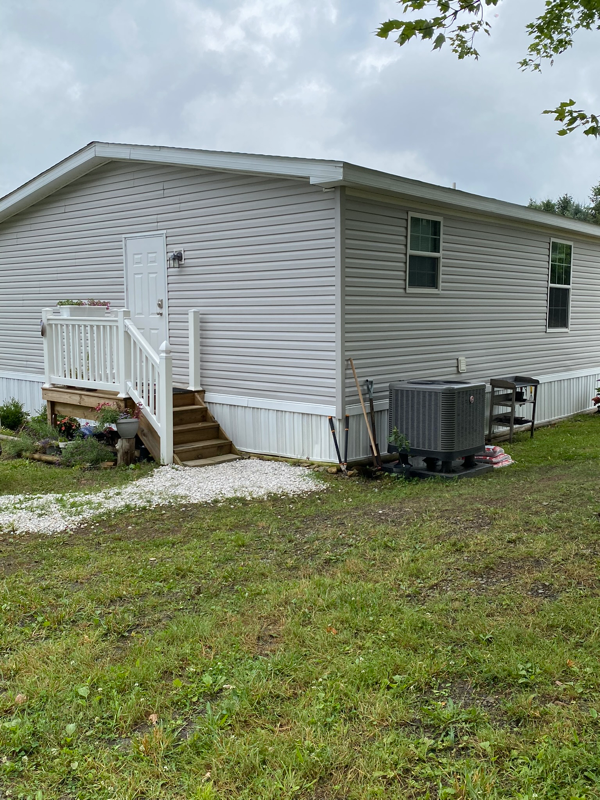 181 Crestview Ln - Photo 3 of 13