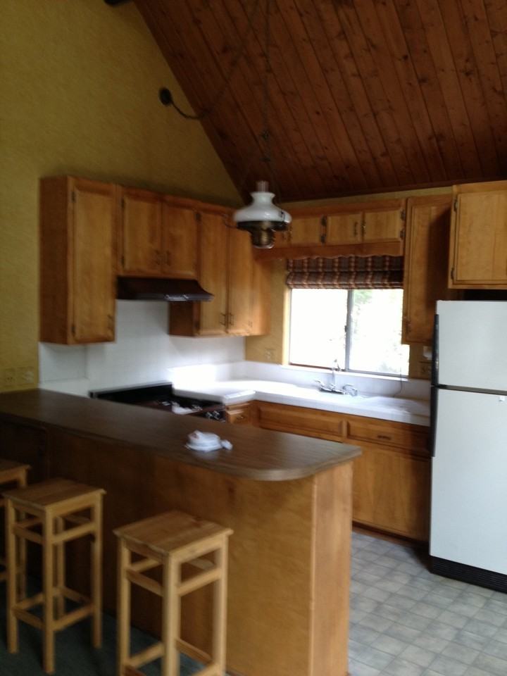 24655 Bernard Dr - Photo 2 of 12