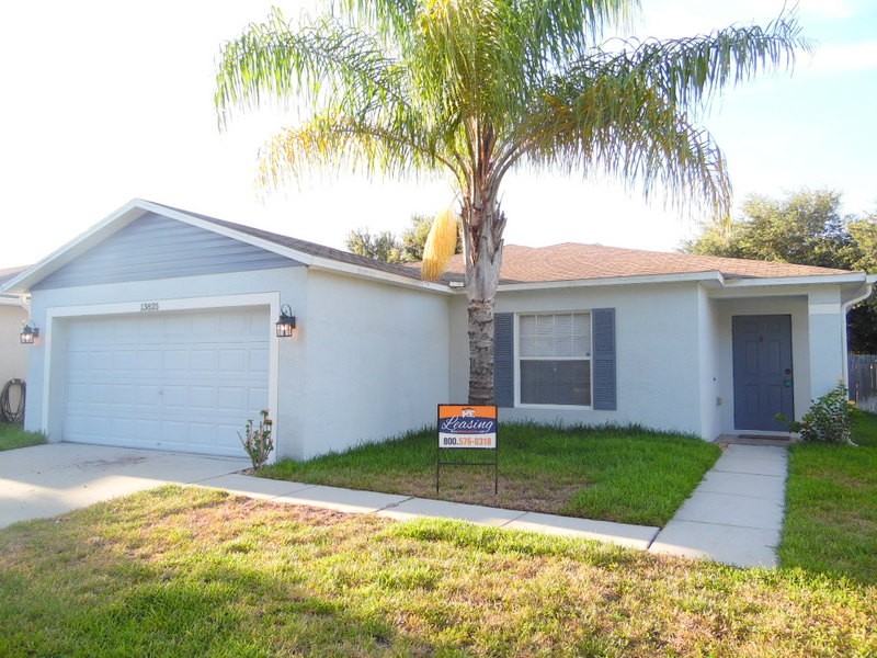 13825 Fareham Rd - Photo 2 of 14