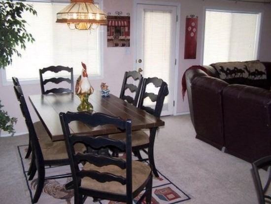 630 Marian St - Photo 2 of 6