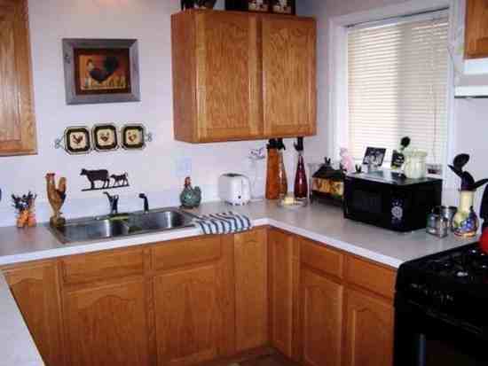 630 Marian St - Photo 3 of 6