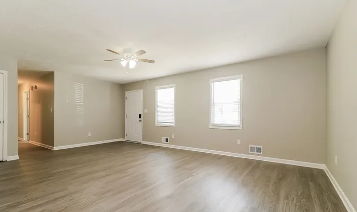 2731 Aruba Dr - Photo 3 of 16