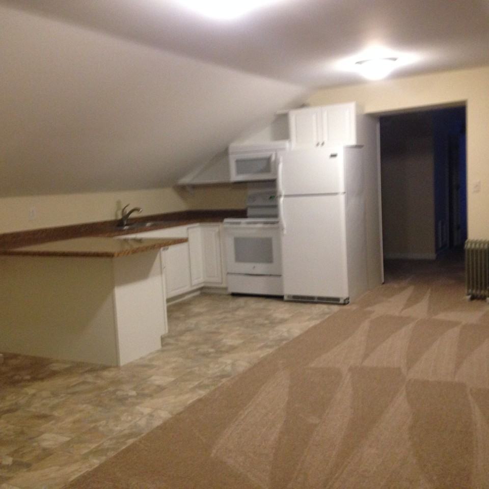20 River St #24 - Photo 2 of 11