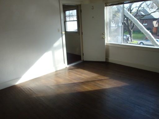 1505 3rd St - Photo 3 of 7