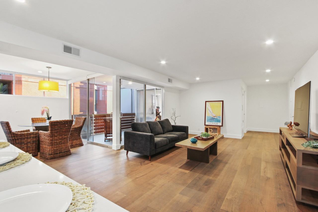 1025 Ocean Avenue - Photo 7 of 59