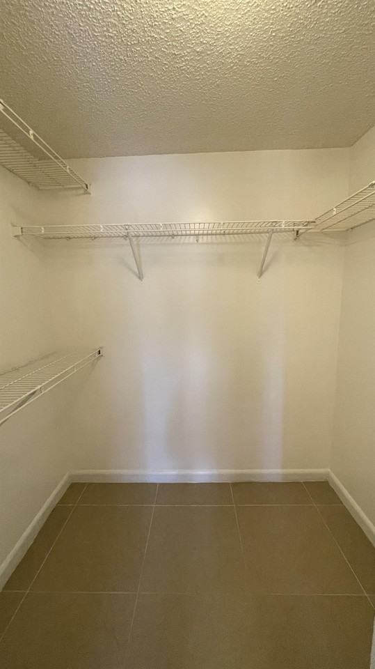 9833 Westview Dr #412 - Photo 7 of 21