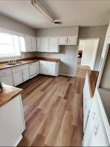 5154 Raymond Ave #1 - Photo 2 of 15