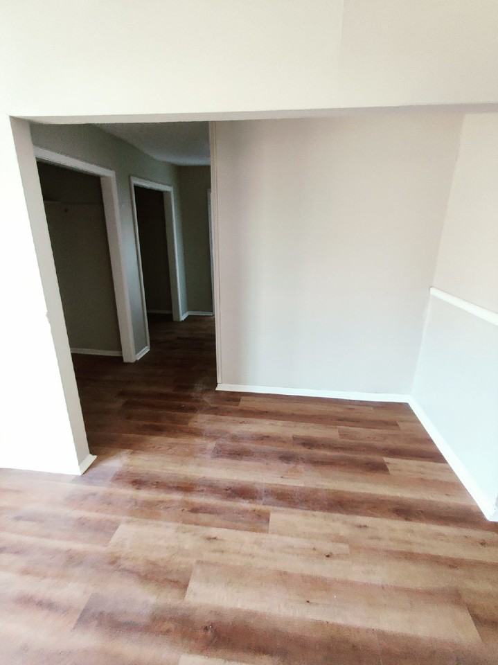 5154 Raymond Ave #1 - Photo 6 of 15