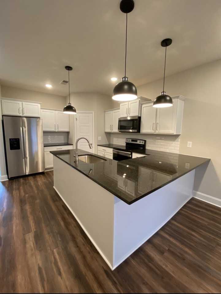 1028 Glenkirk Dr #A - Photo 4 of 20