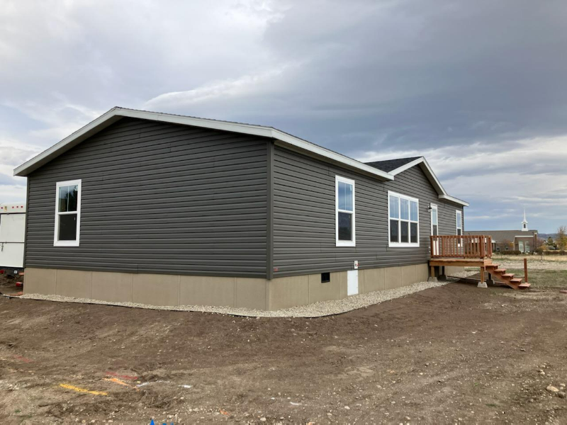 1100 E 2nd Ave - Photo 3 of 14