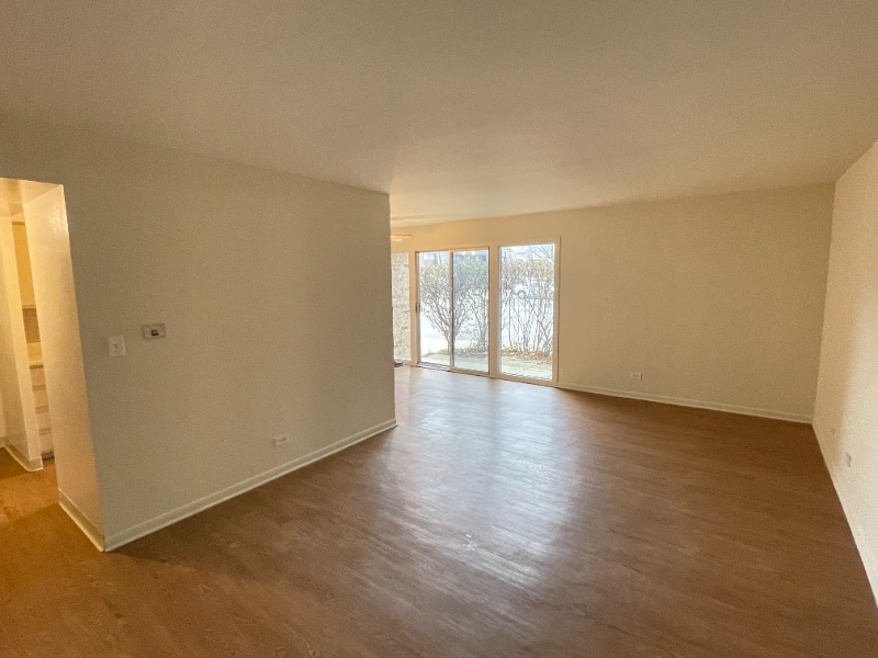 338 N Green Bay Rd #1102 - Photo 3 of 25