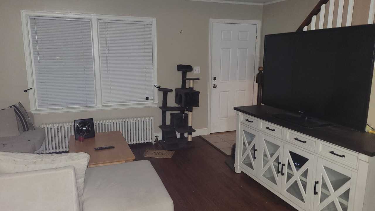 95 Middle Tpke W #B4 - Photo 3 of 4