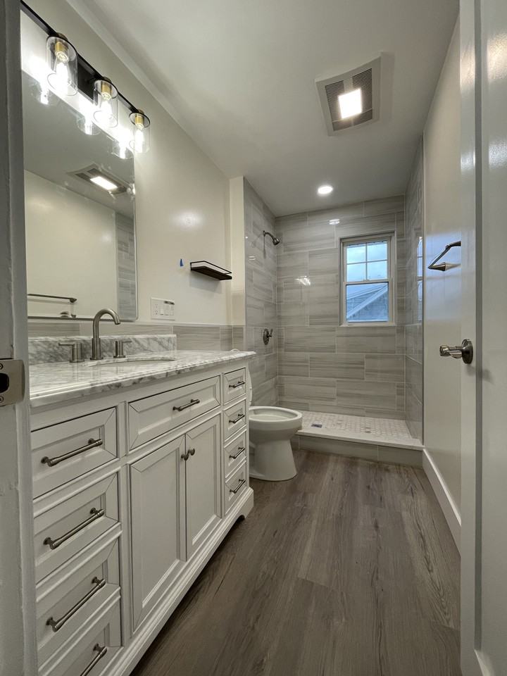 95 Norfolk St #2ndFL - Photo 3 of 14