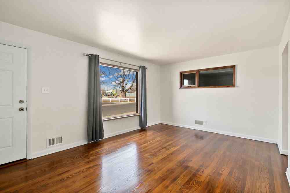 7048 Lipan St - Photo 3 of 26