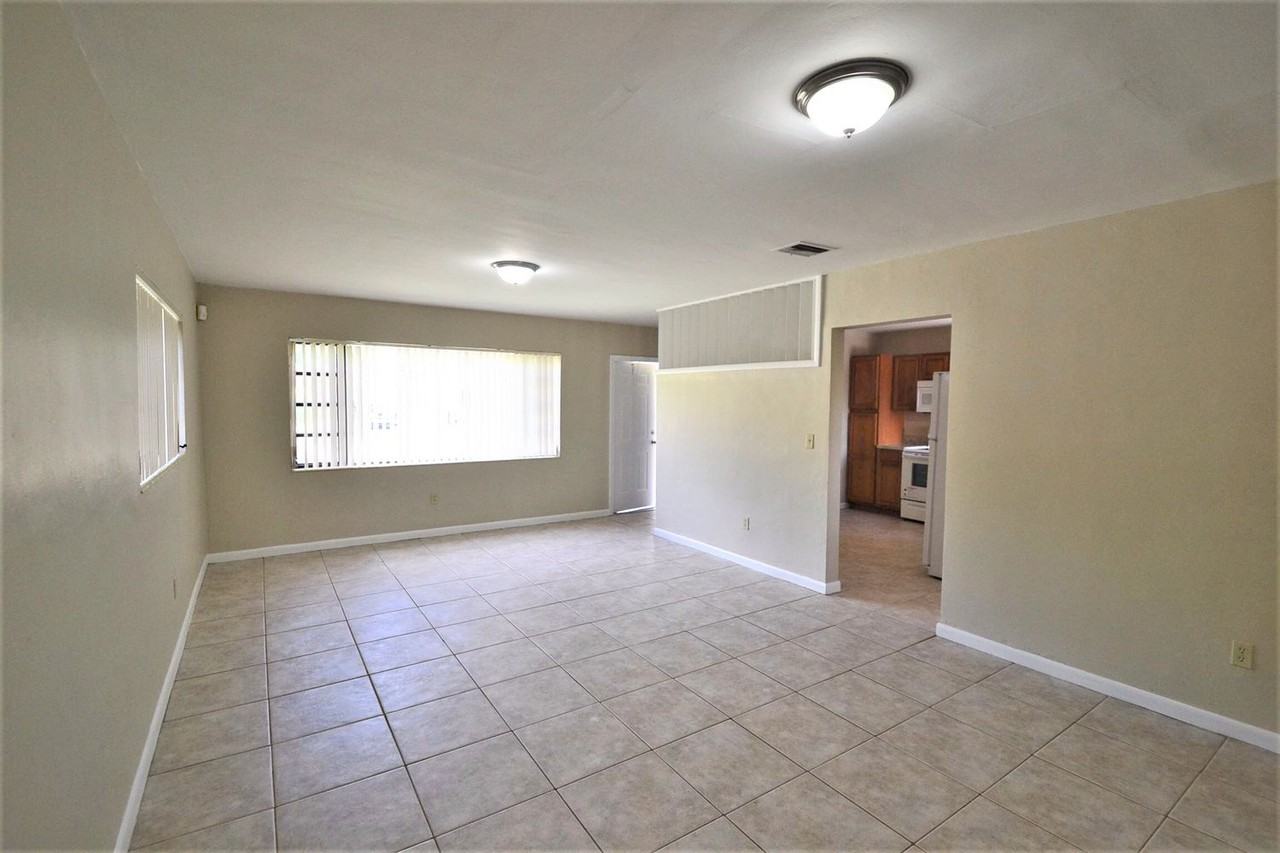 1130 Nw 184th Dr - Photo 2 of 15