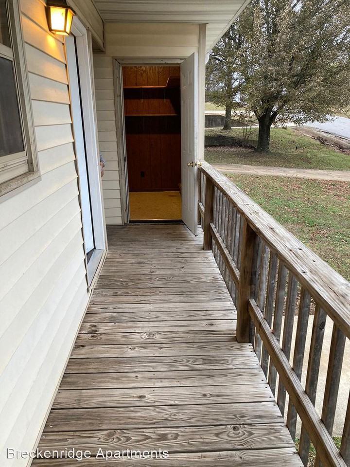 Seminole St Chippewa - Photo 3 of 8