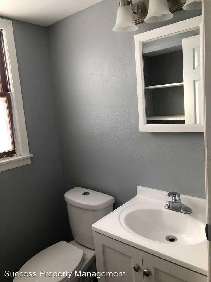 9019 Florence Dr - Photo 3 of 12