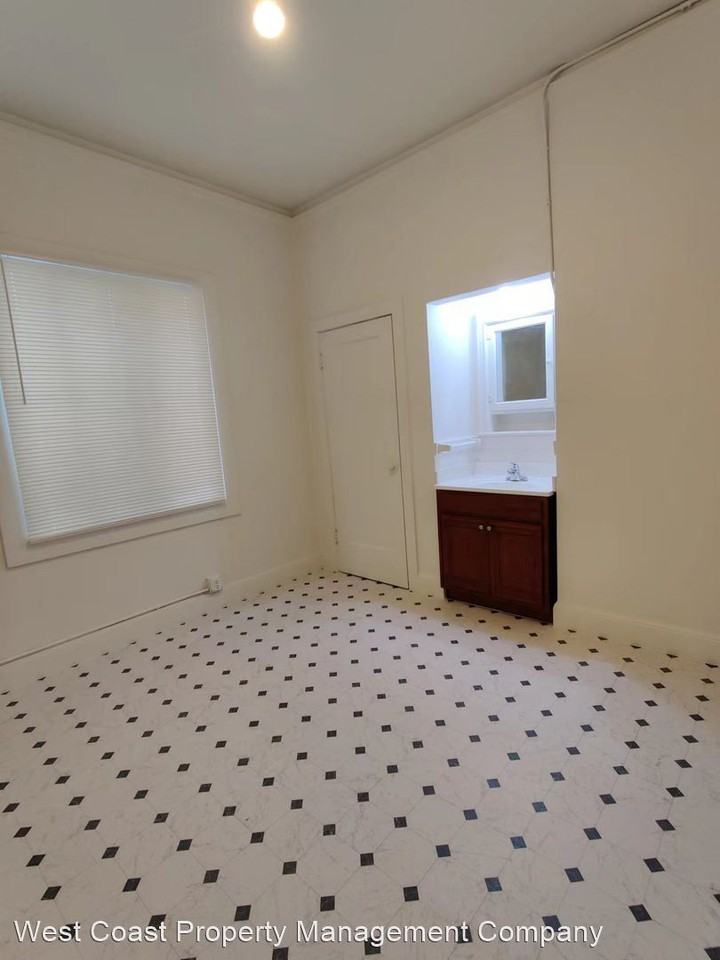 447-461 Broadway Street - Photo 2 of 3