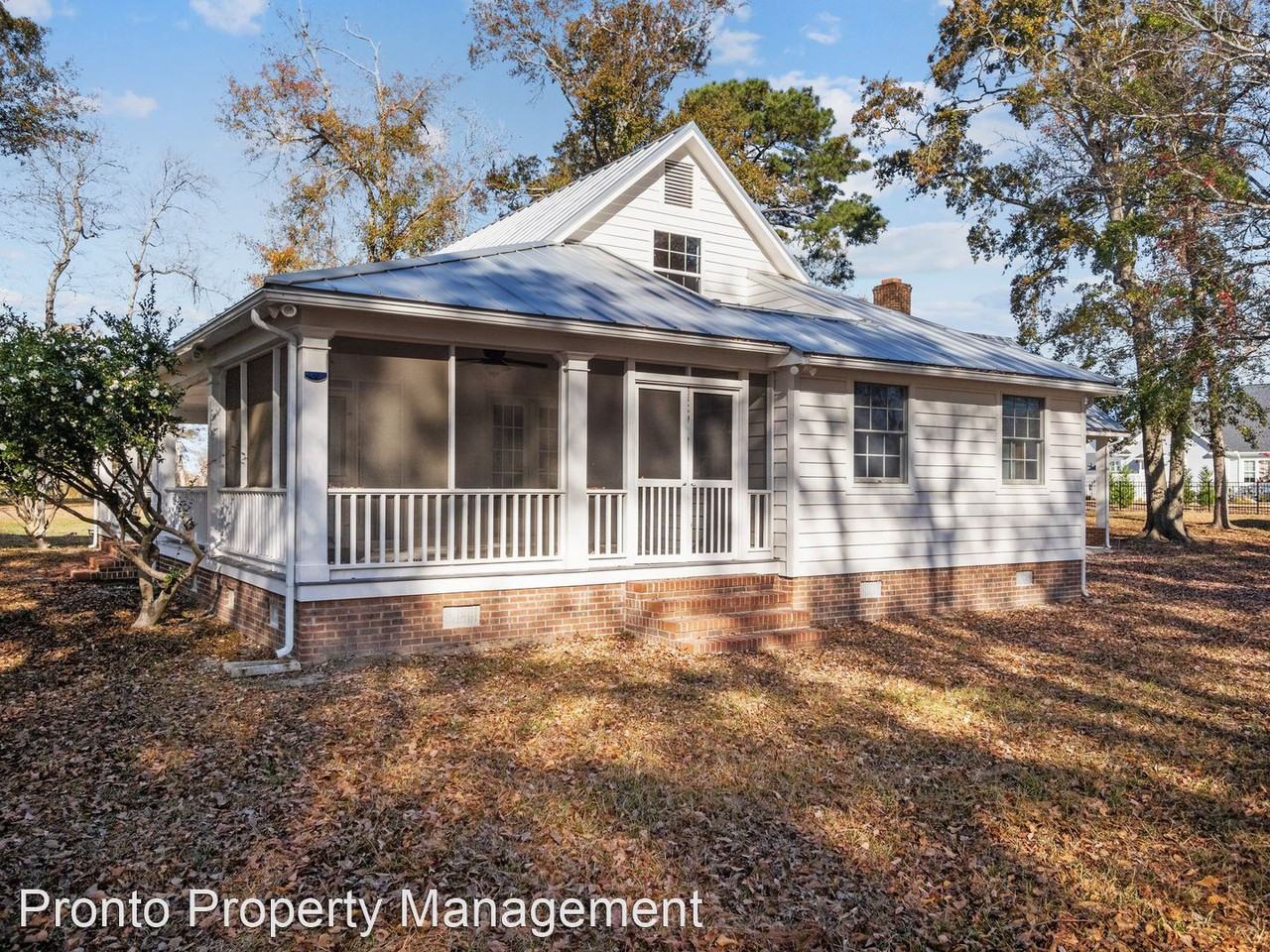 2229 Sloop Point Loop Rd - Photo 3 of 50