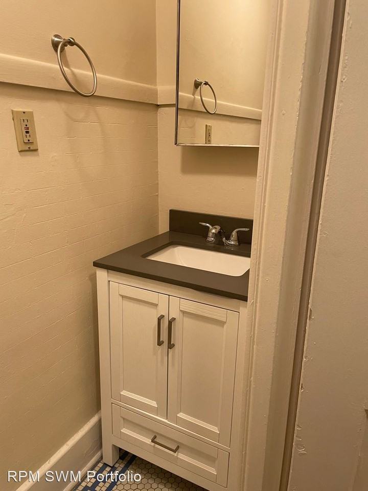 720 Broad St, - Photo 2 of 14