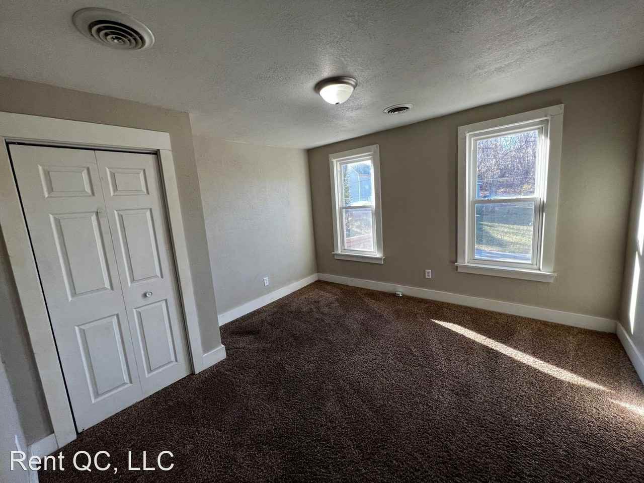 827-829 Ripley St. - Photo 3 of 8