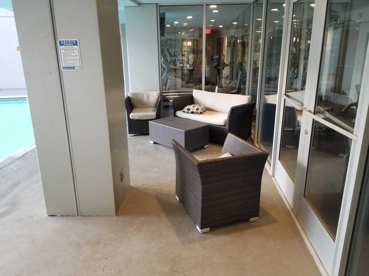 Arch Drive - Photo 3 of 44