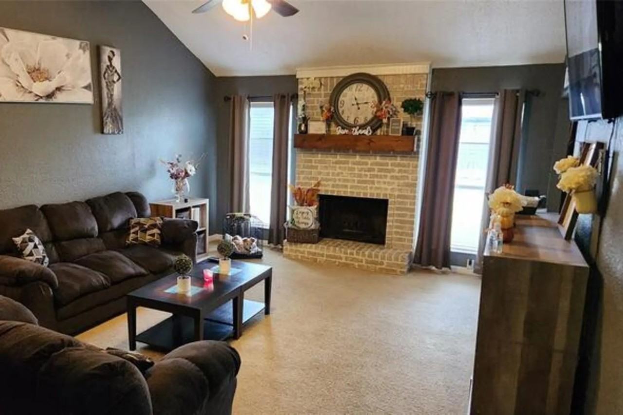 6900 Brandywine St - Photo 2 of 10