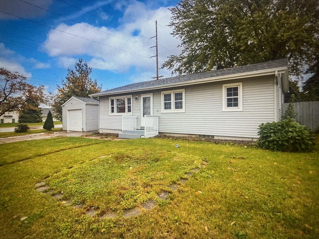 1705 W 70th St - Photo 2 of 3