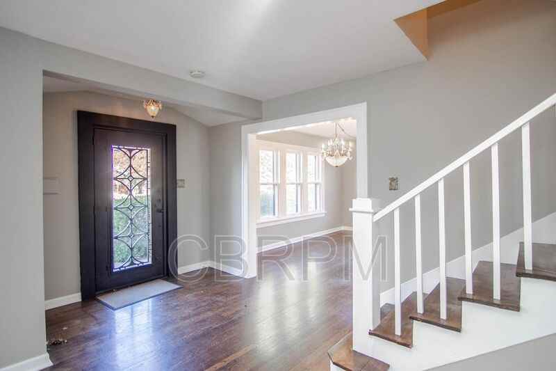 1919 31st Street - Photo 3 of 20