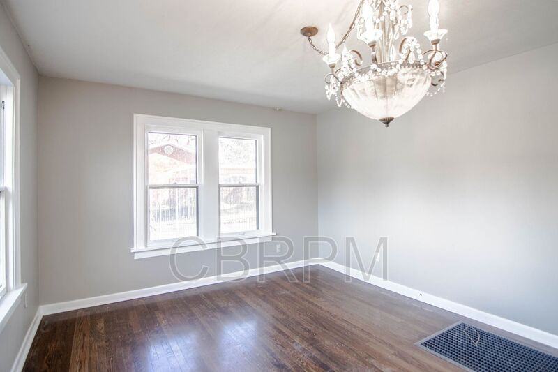 1919 31st Street - Photo 4 of 20