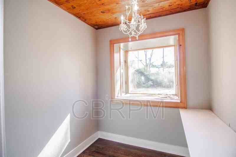 1919 31st Street - Photo 6 of 20