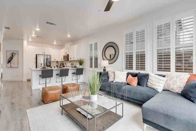 2269 San Miguel Ave - Photo 2 of 12