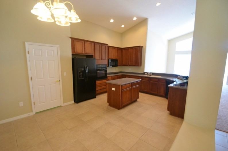 10708 Burning Bush Terrace - Photo 3 of 13