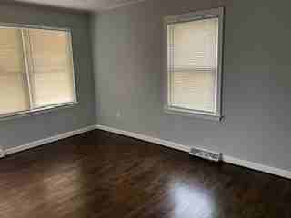 5632 E 28th St - Photo 3 of 14