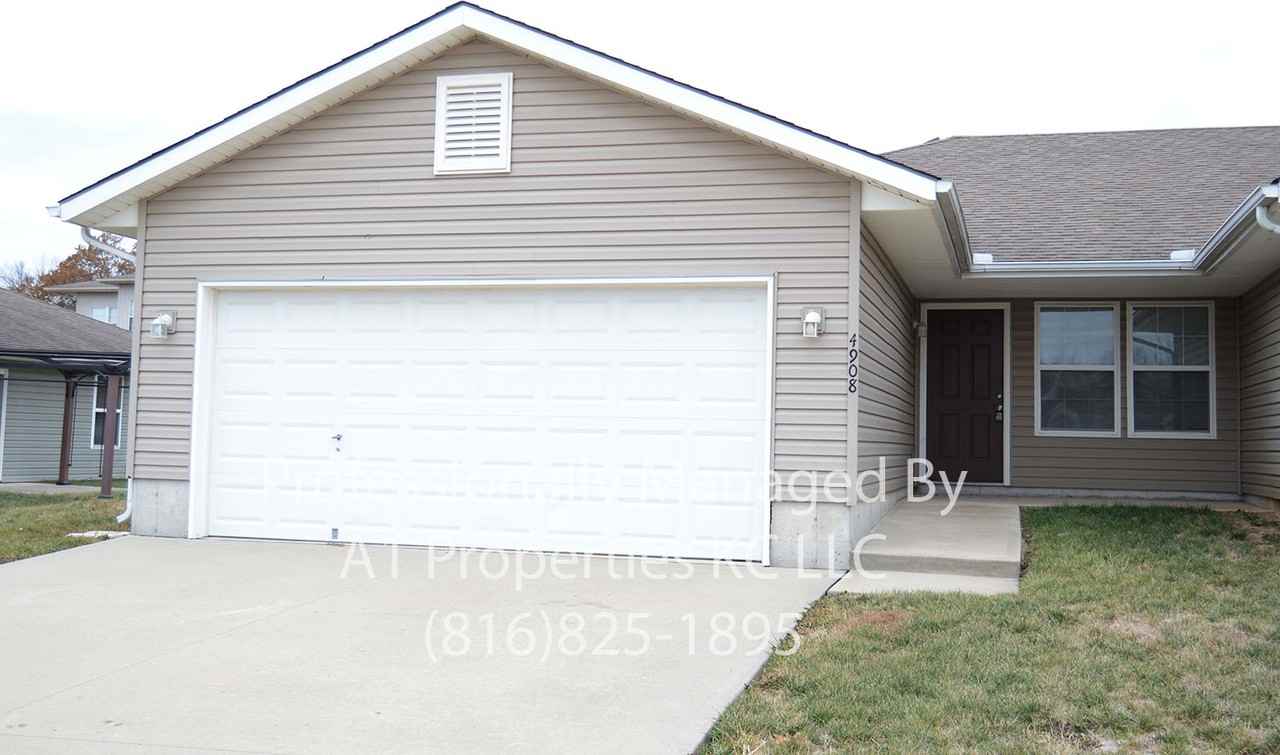 4908 Queen Ridge Ave - Photo 2 of 19