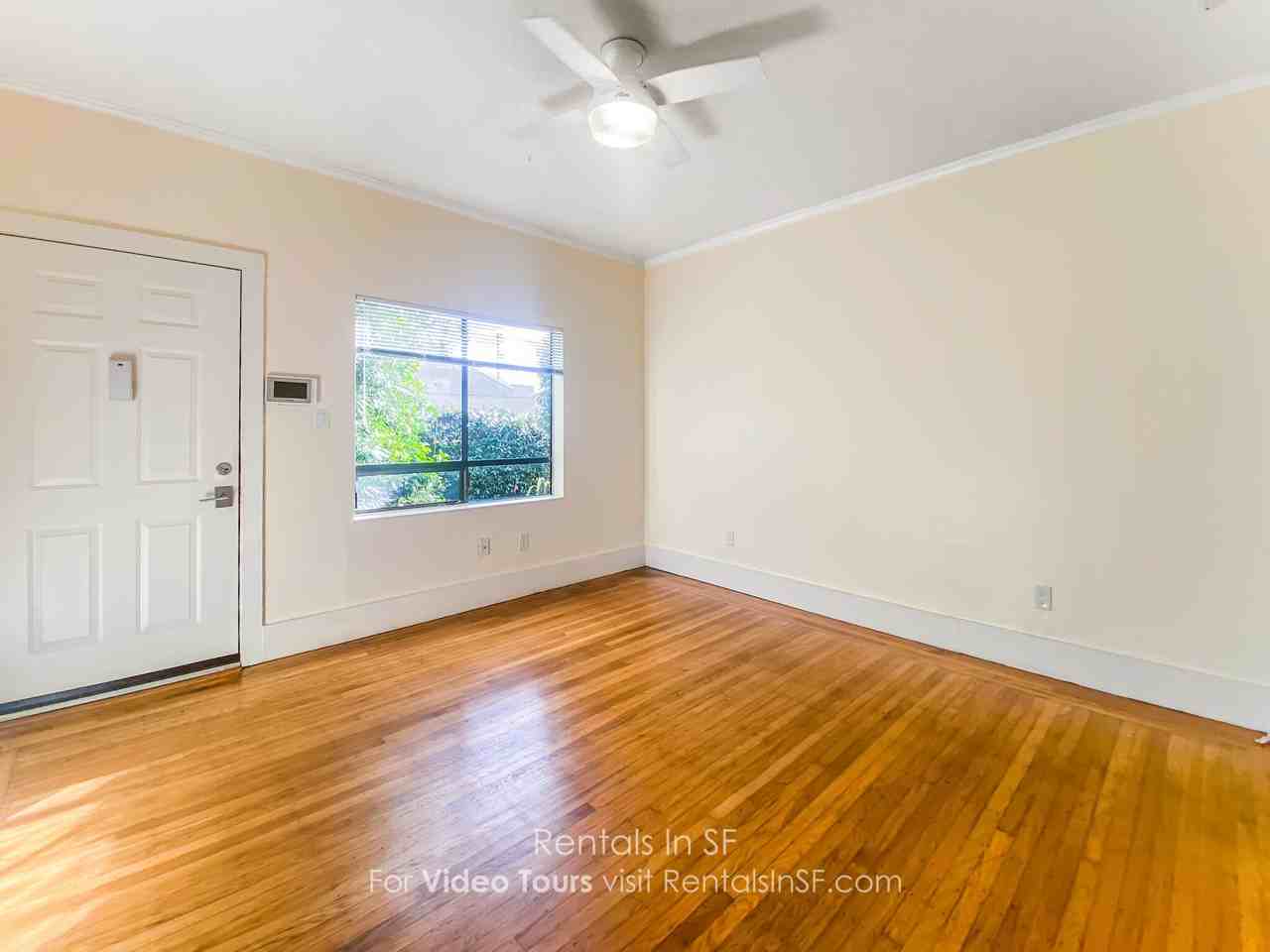 721 E 18th St - Photo 2 of 8