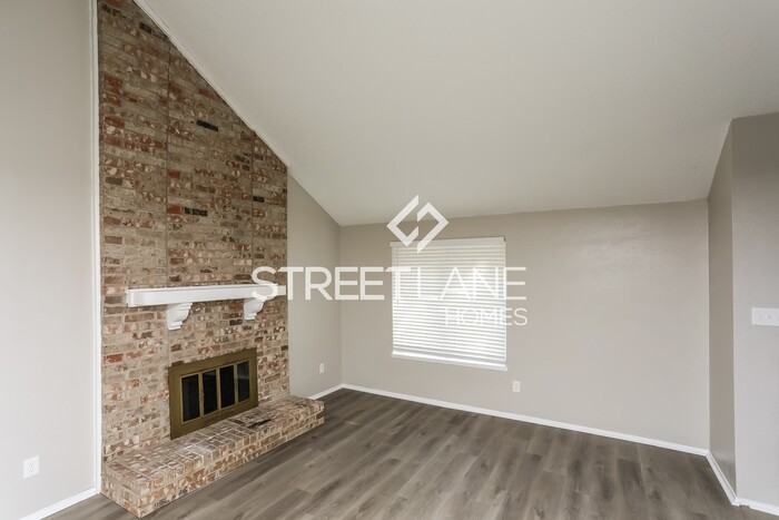 3109 Abbey Ct - Photo 2 of 16