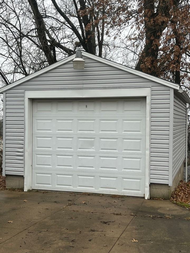1620 Highview Avenue - Photo 2 of 12
