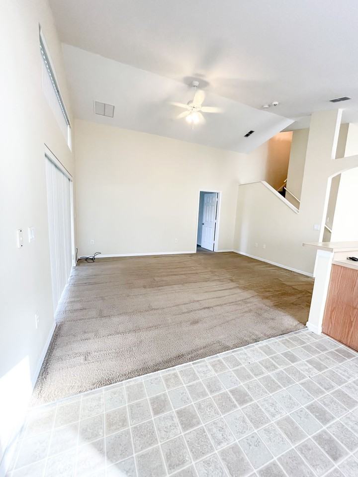 410 Ashley Place - Photo 3 of 5