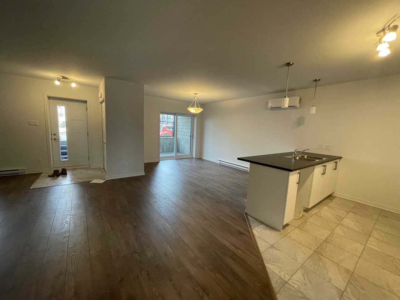 Logements DV Apartments 140 Rue de la CitéJardin 1, Gatineau, QC