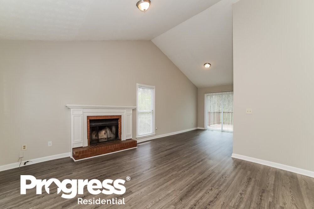3106 Calumet Cir Nw - Photo 5 of 25
