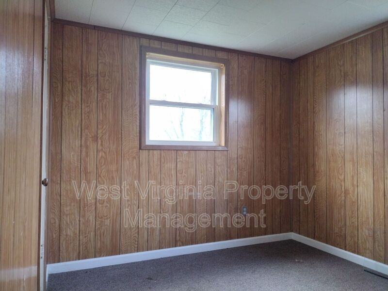 335 Little Vine Dr #B - Photo 4 of 7