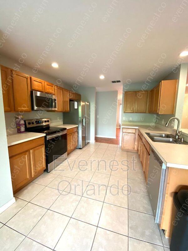 1882 Vale Dr - Photo 3 of 27