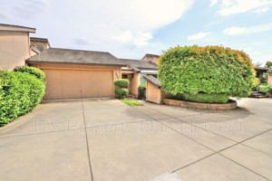 featured image of 8944 Cliffside Ln