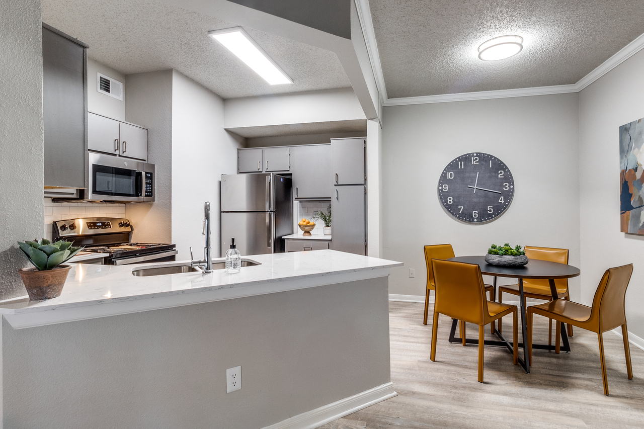 Huntington Lakes - Photo 7 of 34