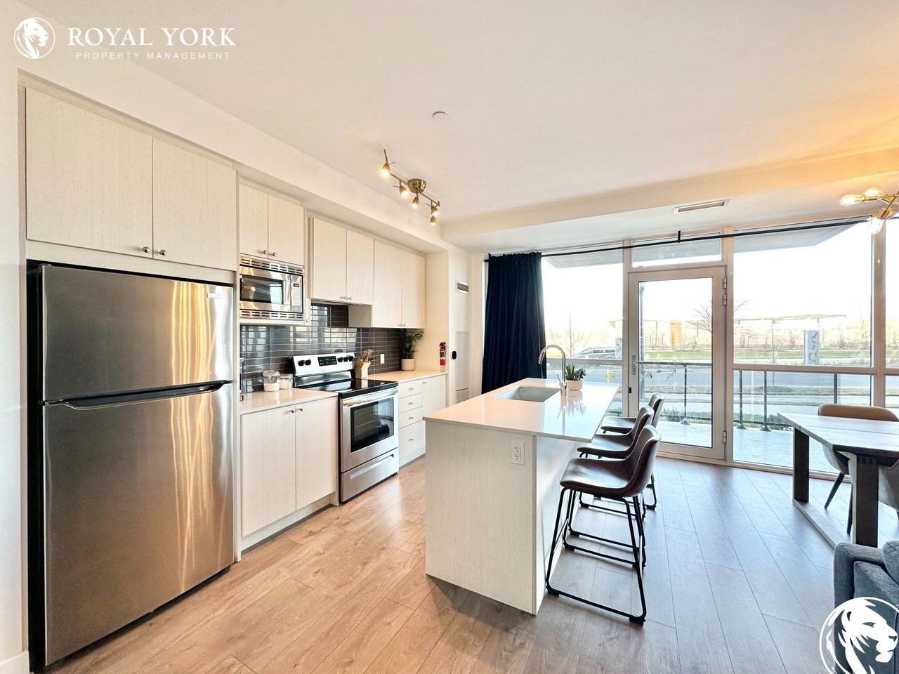 60 George Butchart Dr #TH2 - Photo 2 of 41