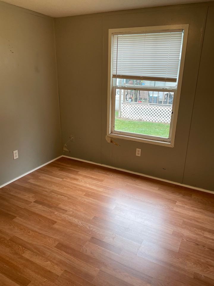 110 Pecan St #1 - Photo 3 of 12